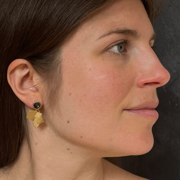 BLACK DIAMOND ARTICULATED Earrings
