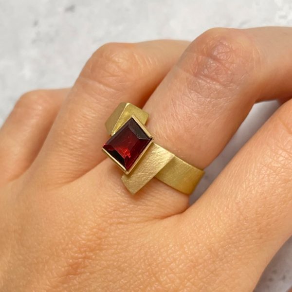 BRUTALIST RED Ring