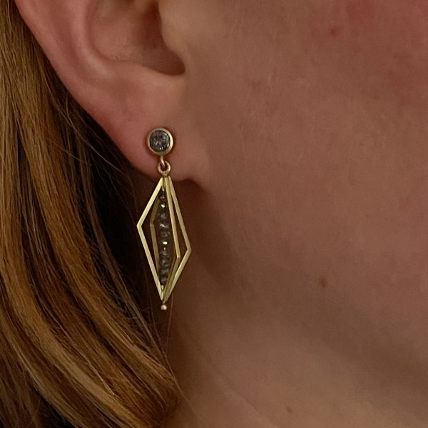 CAGED DIAMOND Earrings